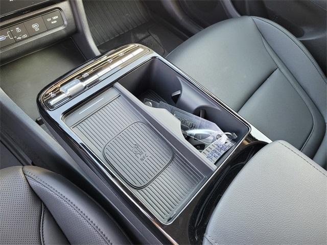 new 2025 Hyundai TUCSON Hybrid car, priced at $37,045