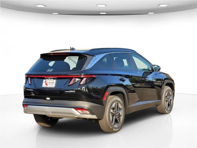 new 2025 Hyundai TUCSON Hybrid car, priced at $37,045
