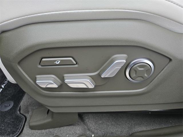 new 2025 Hyundai SANTA FE HEV car, priced at $48,989
