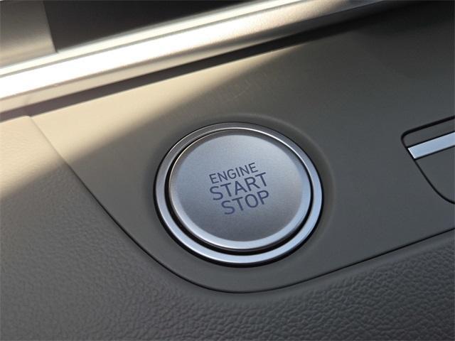 new 2025 Hyundai ELANTRA HEV car, priced at $26,185