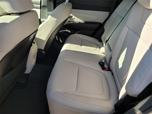 new 2026 Hyundai TUCSON Hybrid car