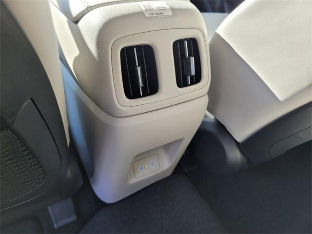 new 2026 Hyundai TUCSON Hybrid car