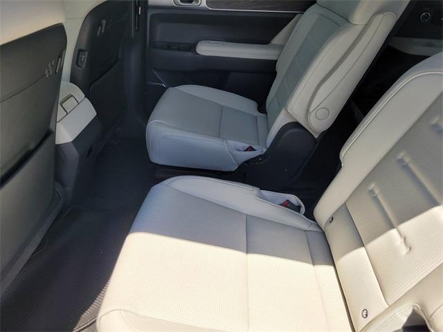 new 2025 Hyundai SANTA FE HEV car, priced at $43,759