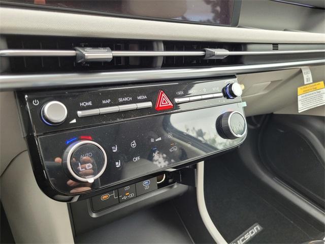 new 2025 Hyundai Tucson car, priced at $42,050