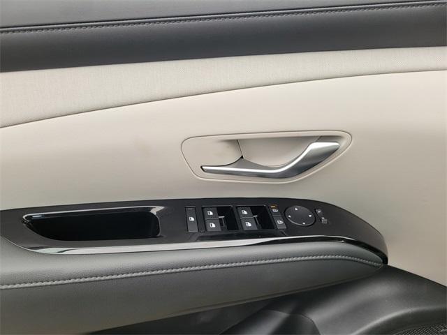 new 2025 Hyundai Tucson car, priced at $42,050