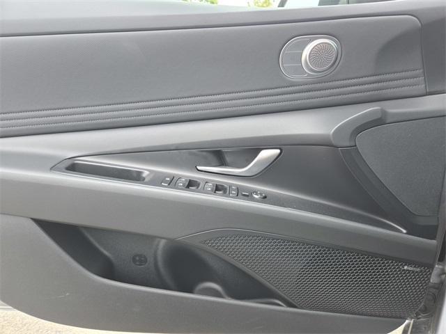 new 2025 Hyundai ELANTRA HEV car, priced at $30,330