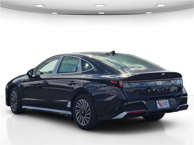 new 2025 Hyundai Sonata Hybrid car, priced at $37,040