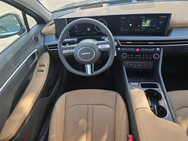 new 2025 Hyundai Sonata Hybrid car, priced at $37,040