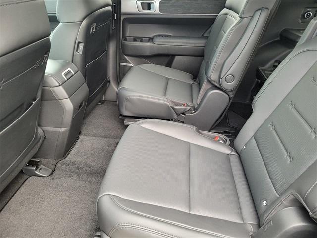 new 2026 Hyundai SANTA FE HEV car