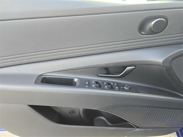 new 2025 Hyundai ELANTRA HEV car, priced at $28,205