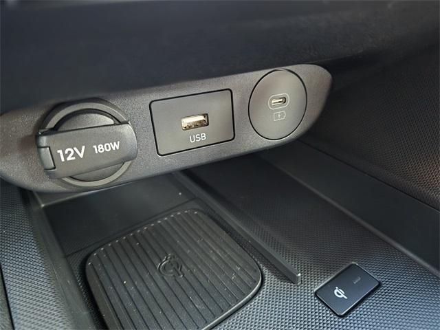 new 2025 Hyundai ELANTRA HEV car, priced at $28,205