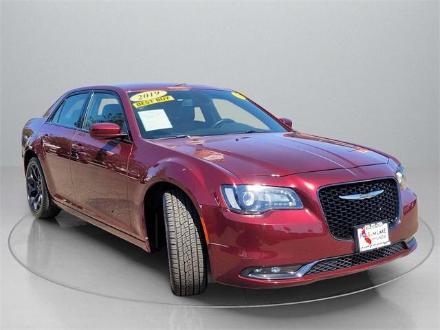 used 2019 Chrysler 300 car, priced at $20,992