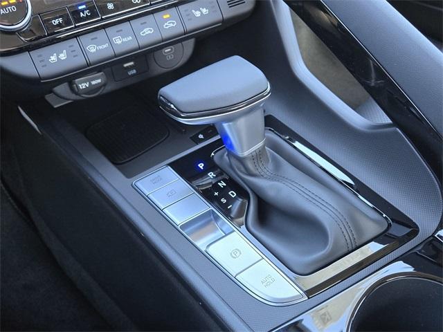 new 2025 Hyundai ELANTRA HEV car, priced at $30,700
