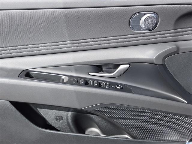 new 2025 Hyundai ELANTRA HEV car, priced at $30,700