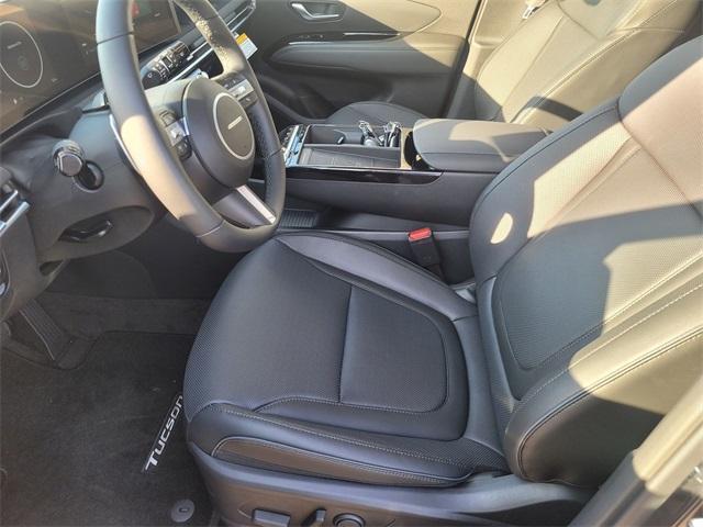 new 2025 Hyundai TUCSON Hybrid car, priced at $42,255
