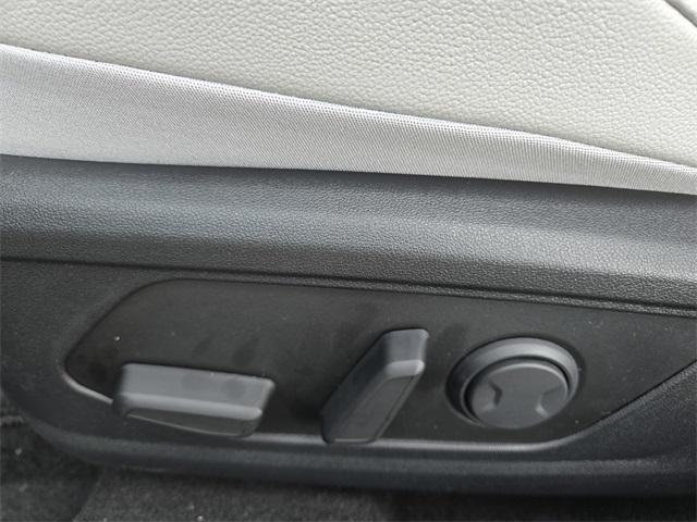 new 2025 Hyundai Elantra car, priced at $27,175