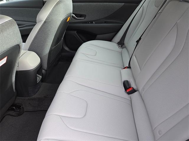 new 2025 Hyundai Elantra car, priced at $26,075