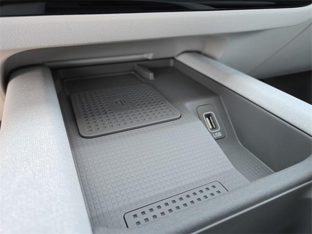 new 2025 Hyundai IONIQ 6 car, priced at $40,470