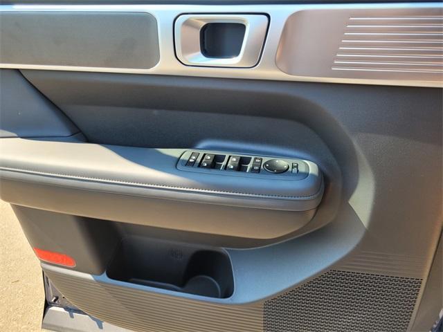 new 2026 Hyundai SANTA FE HEV car