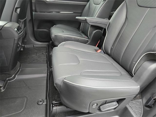new 2025 Hyundai Palisade car, priced at $43,915