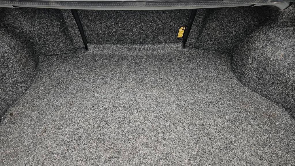 used 1990 Buick Reatta car, priced at $5,899