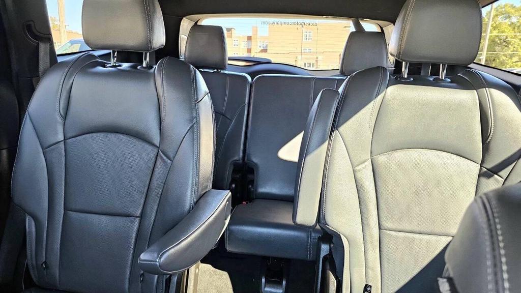 used 2024 Buick Enclave car, priced at $36,899