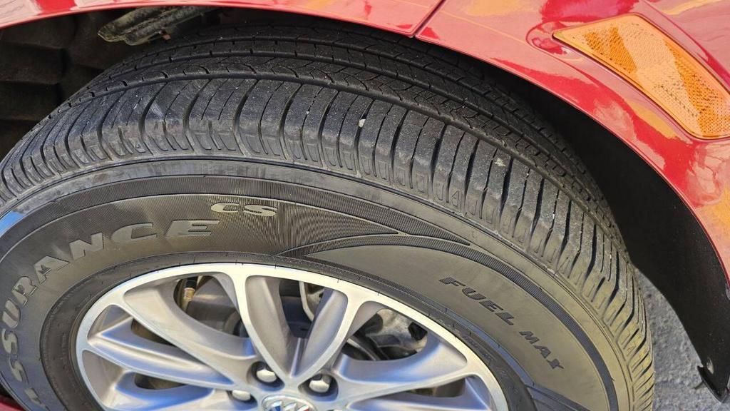 used 2024 Buick Enclave car, priced at $36,899