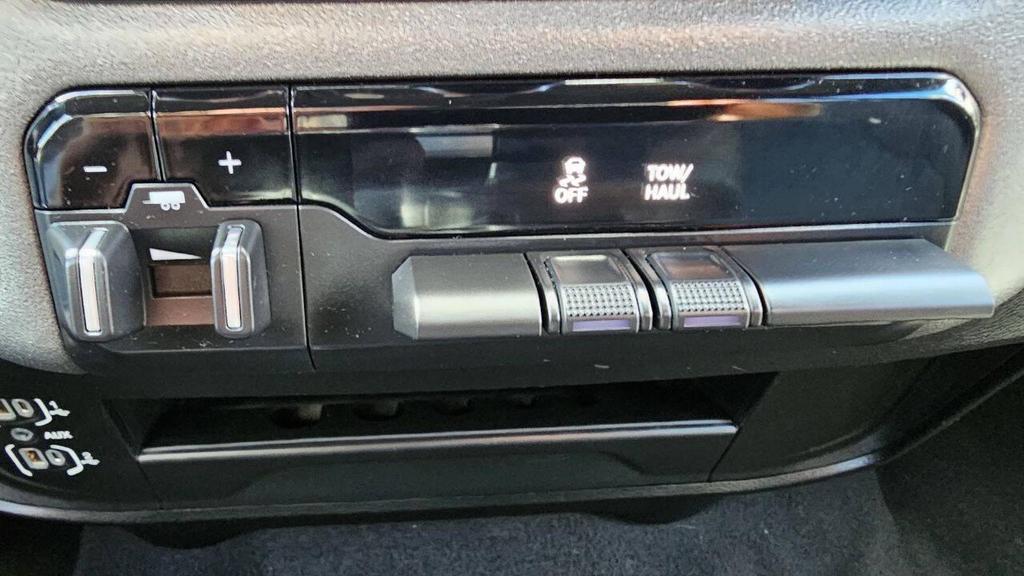 used 2021 Ram 2500 car, priced at $35,899