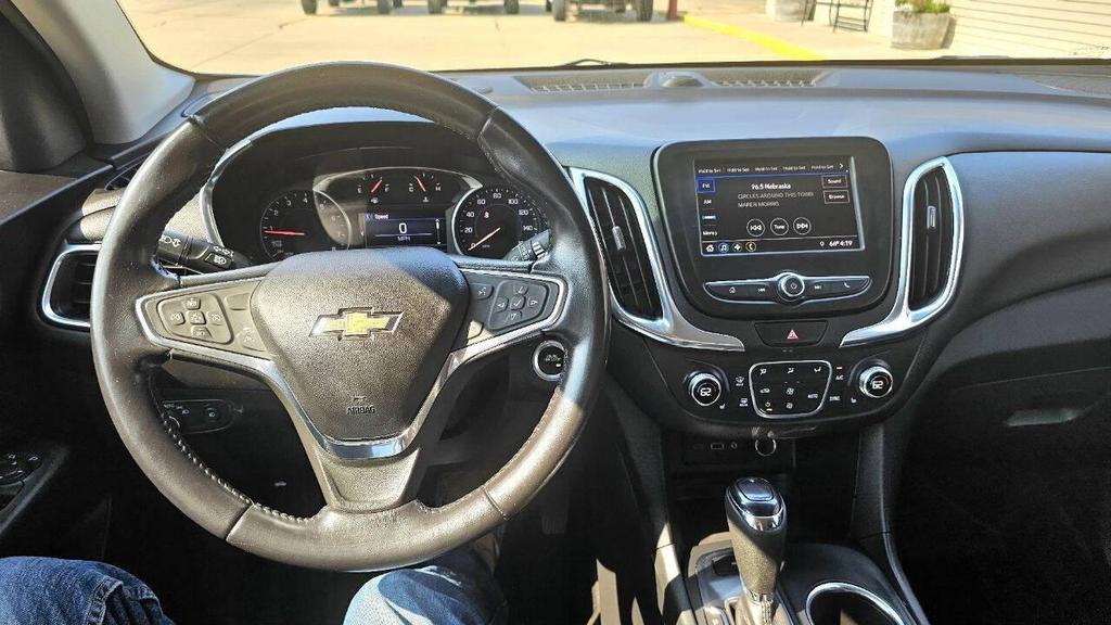used 2020 Chevrolet Equinox car, priced at $16,899
