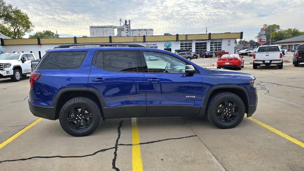 used 2023 GMC Acadia car, priced at $31,899