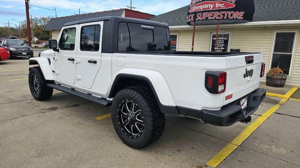 used 2023 Jeep Gladiator car, priced at $33,899