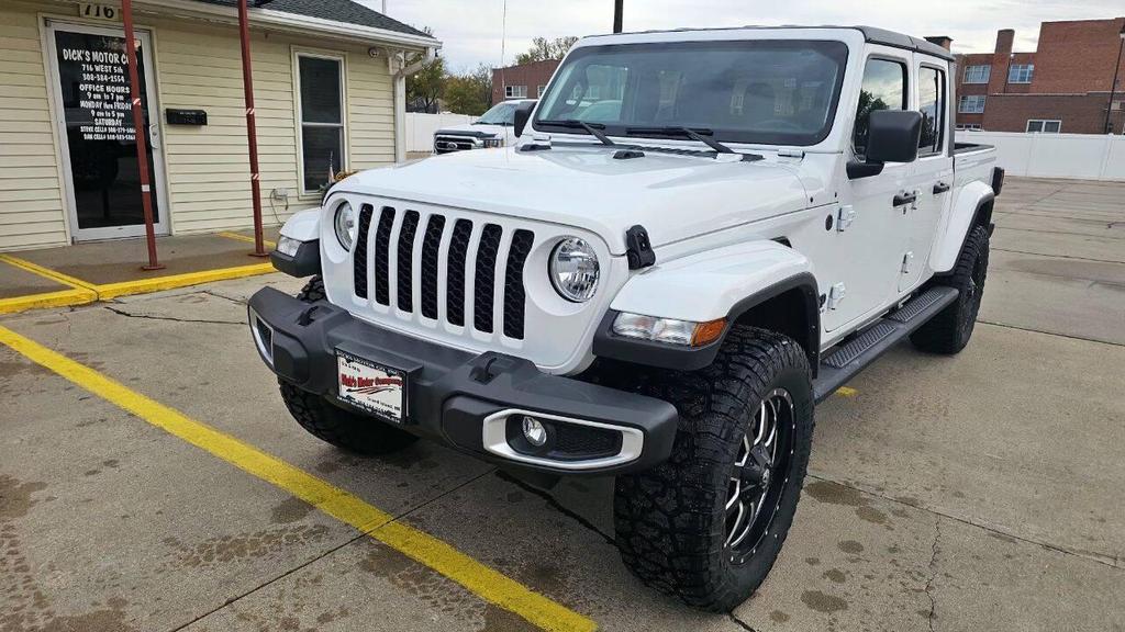 used 2023 Jeep Gladiator car, priced at $33,899