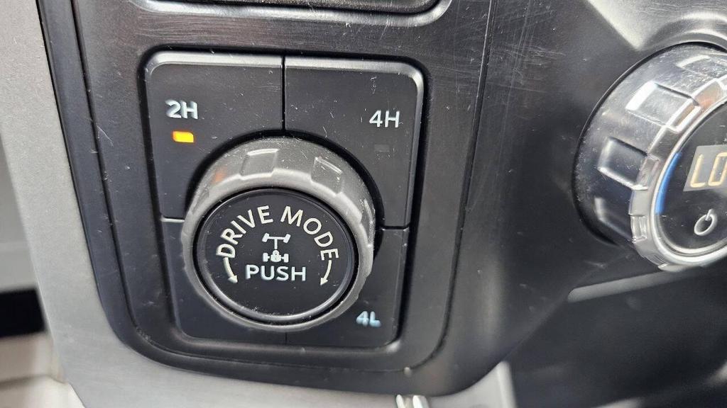 used 2021 Ford F-150 car, priced at $33,899