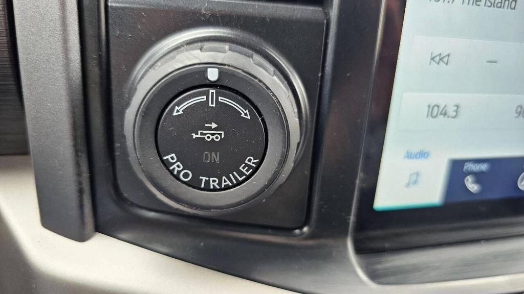 used 2021 Ford F-150 car, priced at $33,899