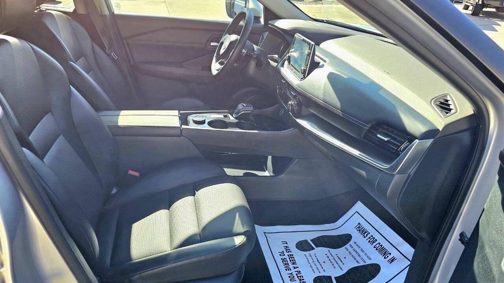 used 2022 Nissan Rogue car, priced at $24,899