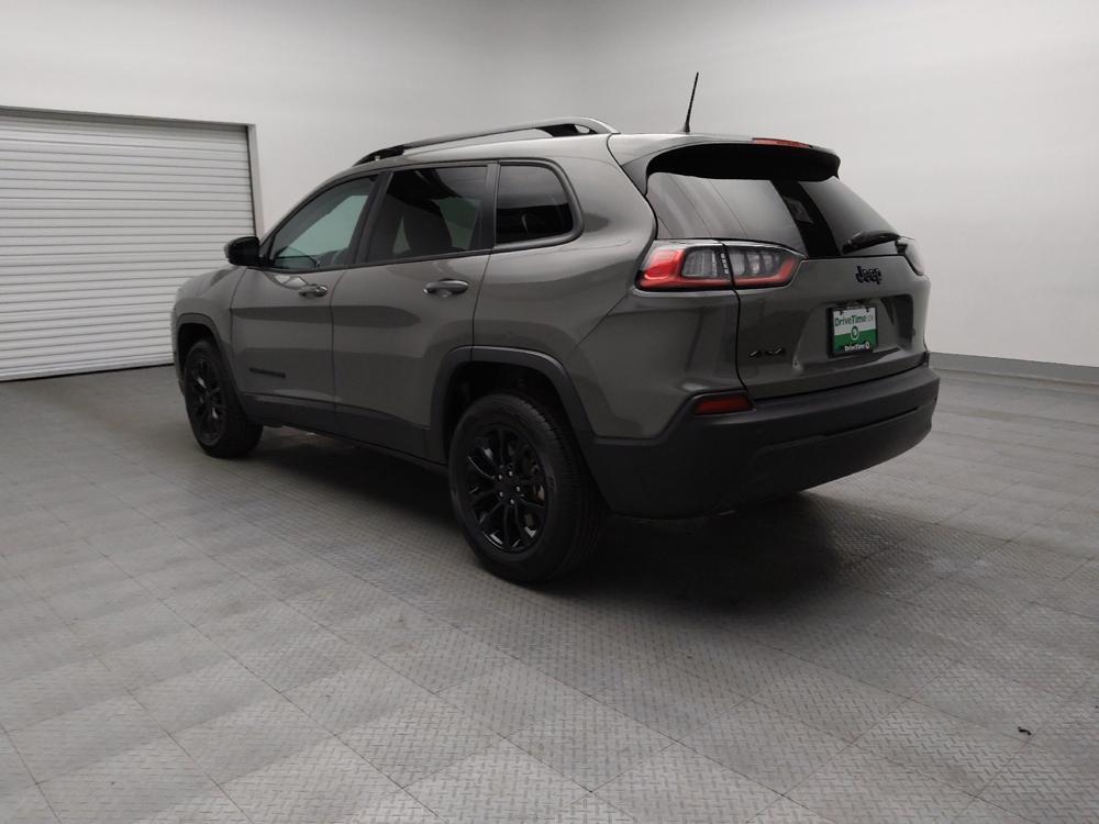 used 2023 Jeep Cherokee car, priced at $24,595