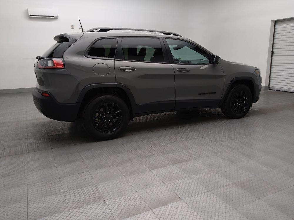used 2023 Jeep Cherokee car, priced at $24,595