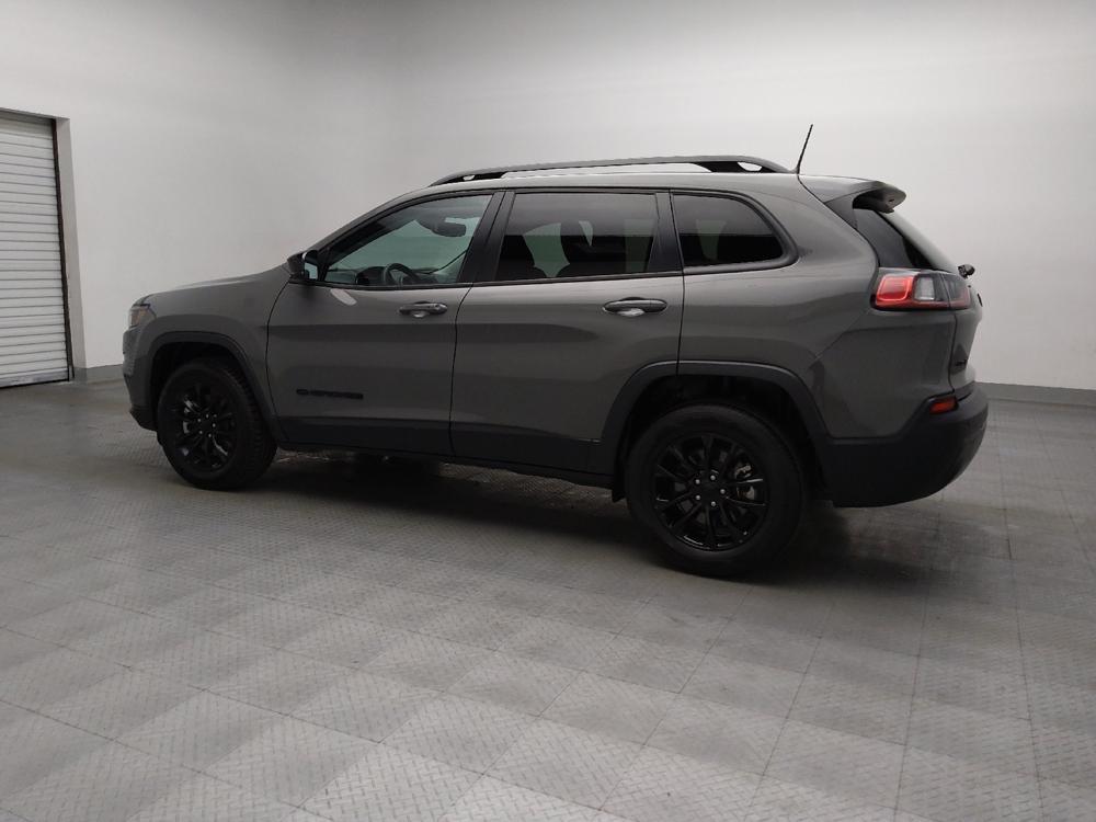 used 2023 Jeep Cherokee car, priced at $24,595