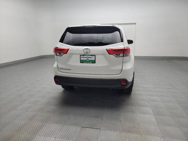 used 2018 Toyota Highlander car, priced at $27,295