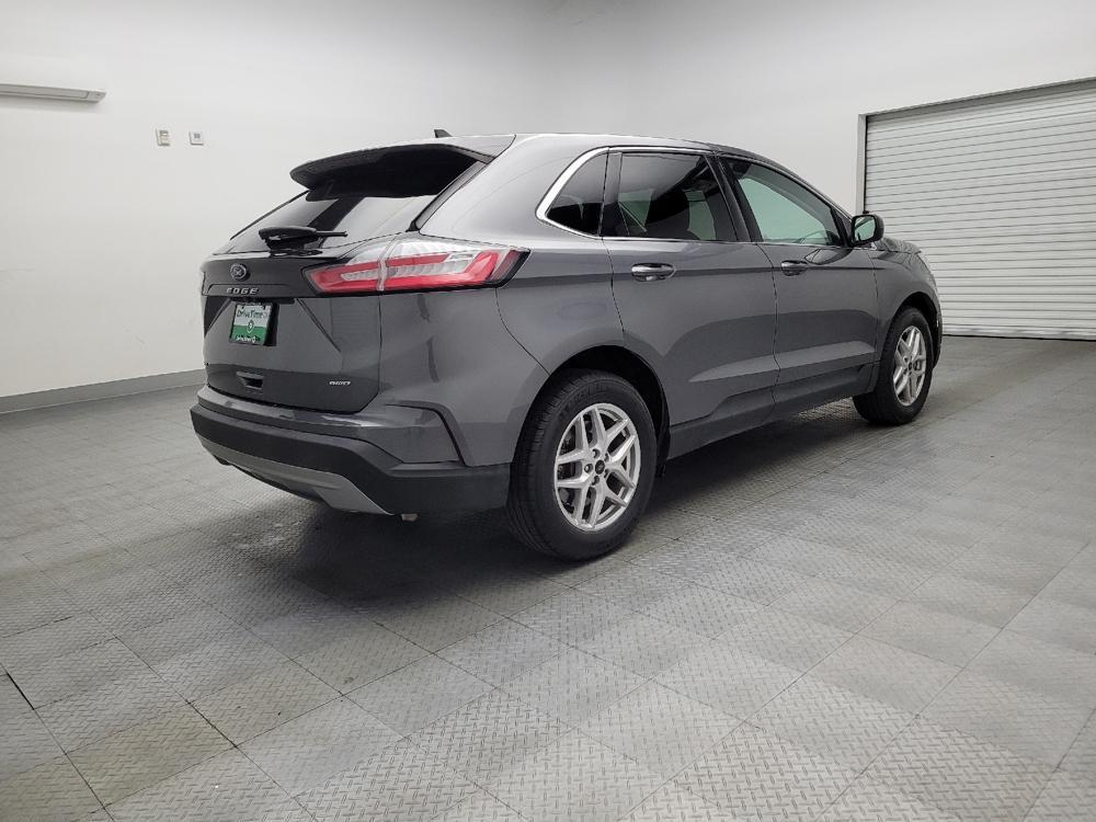 used 2024 Ford Edge car, priced at $26,895