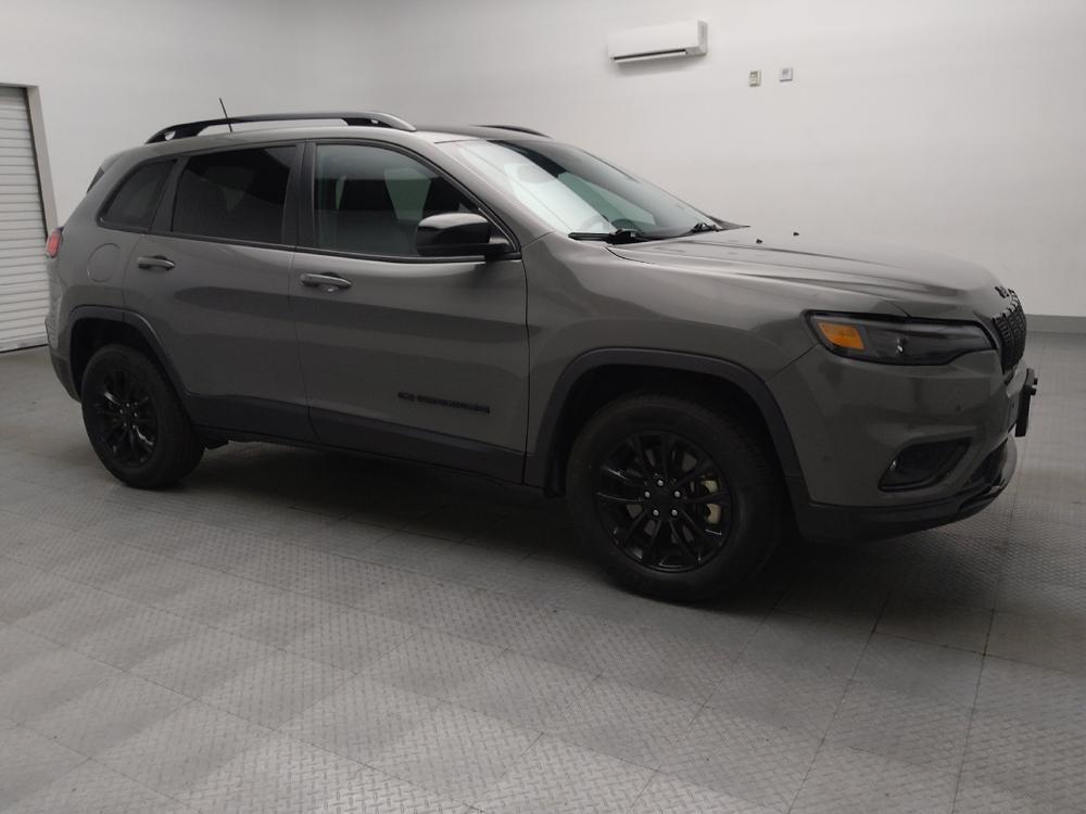 used 2023 Jeep Cherokee car, priced at $26,795