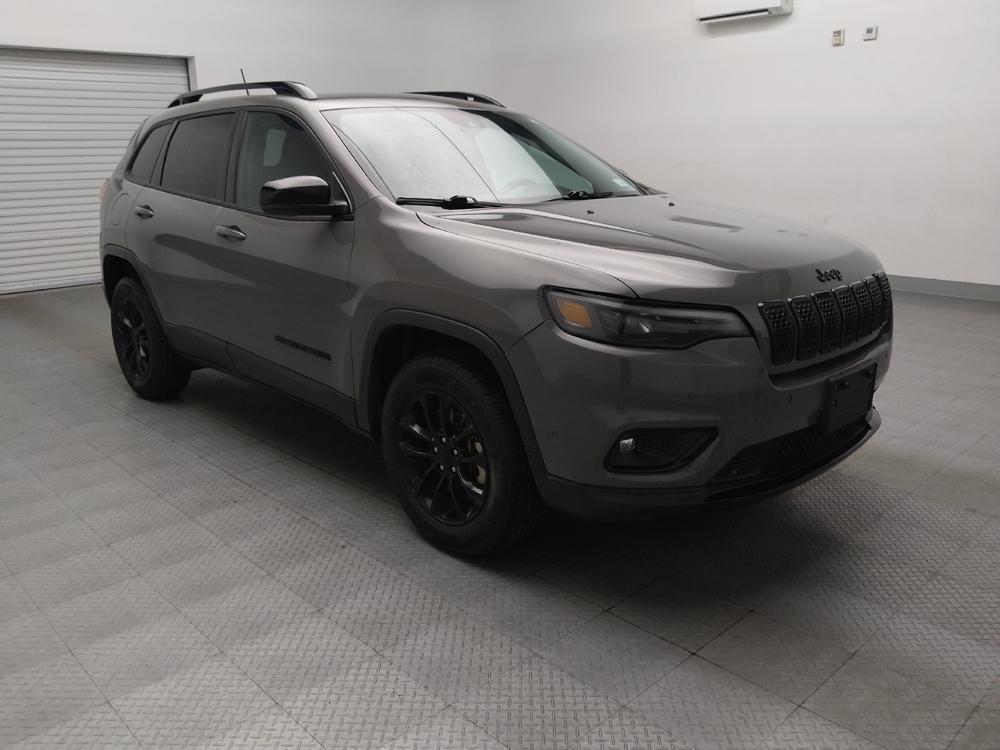 used 2023 Jeep Cherokee car, priced at $26,795