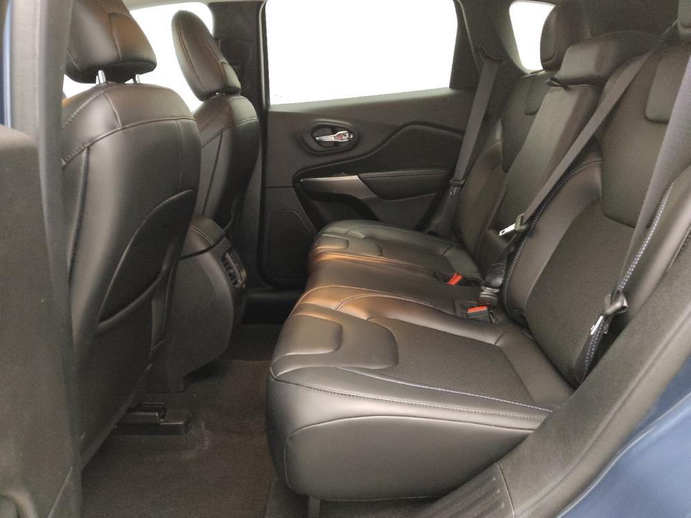 used 2020 Jeep Cherokee car, priced at $21,895