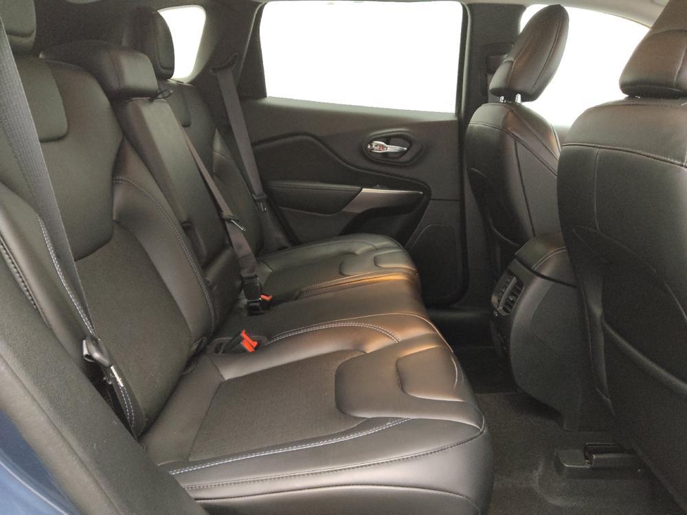 used 2020 Jeep Cherokee car, priced at $21,895