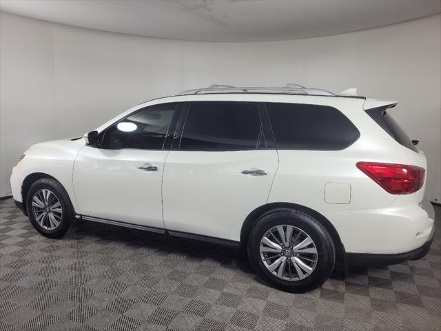 used 2020 Nissan Pathfinder car, priced at $21,095