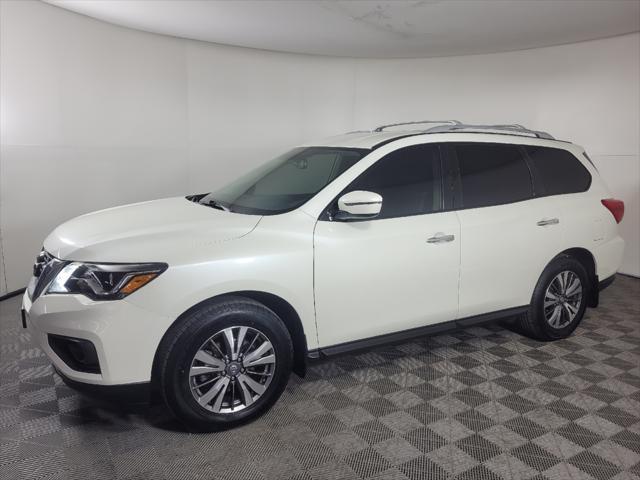 used 2020 Nissan Pathfinder car, priced at $21,095