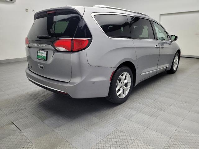 used 2020 Chrysler Pacifica car, priced at $19,995