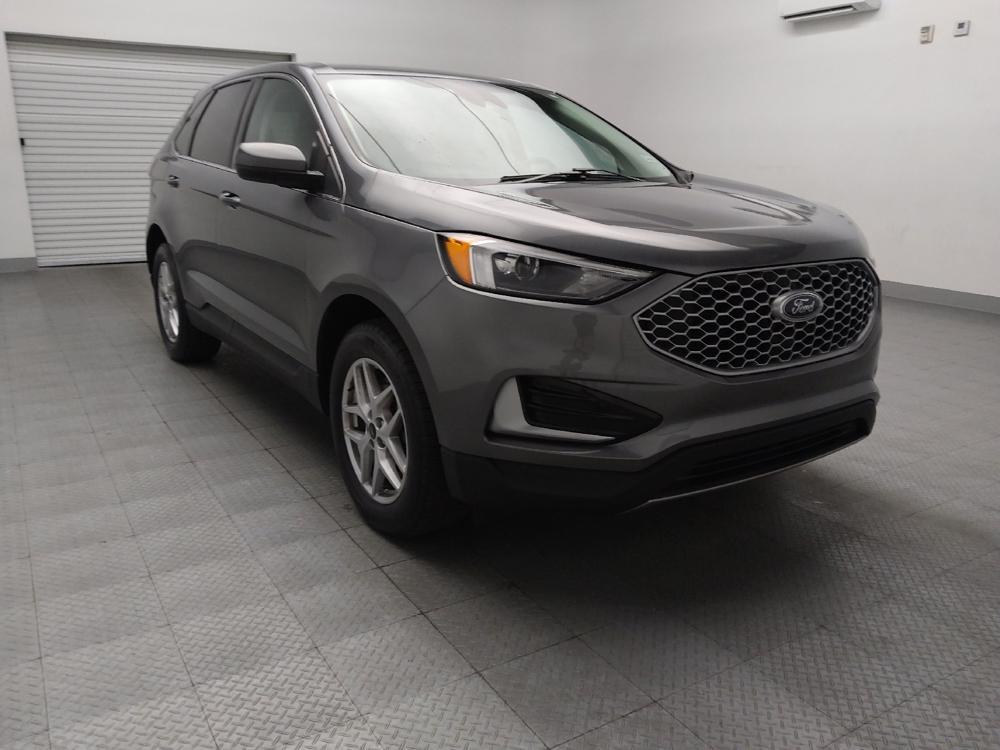 used 2024 Ford Edge car, priced at $27,295