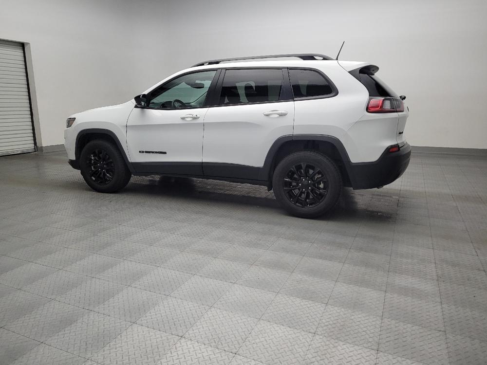 used 2023 Jeep Cherokee car, priced at $27,395