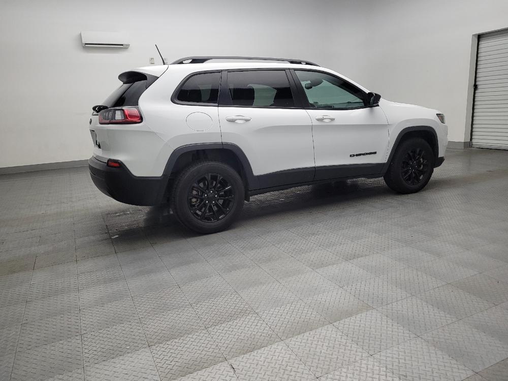 used 2023 Jeep Cherokee car, priced at $27,395